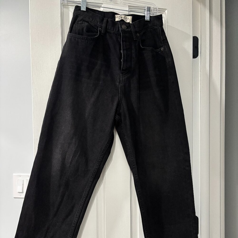 Black High-Rise Women's Jeans